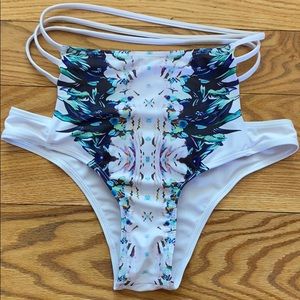 High wasted swimsuit bottoms